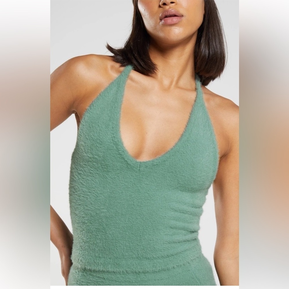 Gym Shark WHITNEY SIMMONS EYELASH
KNIT MIDI HALTER TOP size S